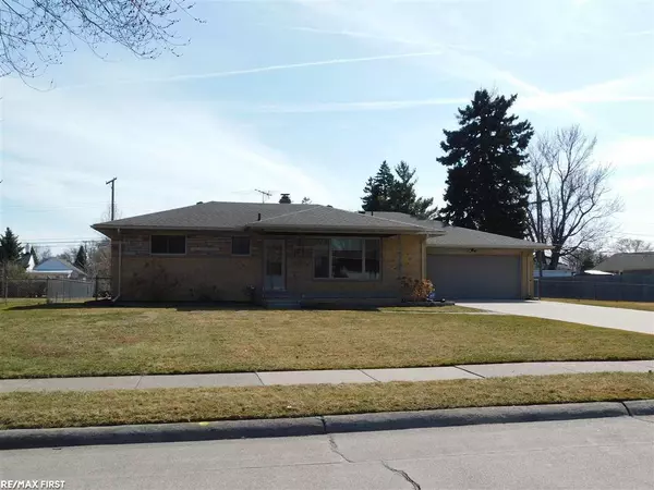 Saint Clair Shores, MI 48082,22000 Hoffman St