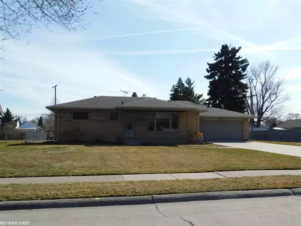 Saint Clair Shores, MI 48082,22000 Hoffman St