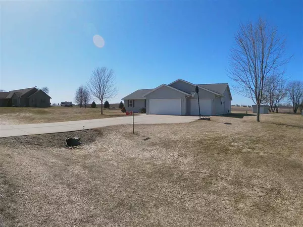 Clinton, WI 53525,7716 S Virginia Dr