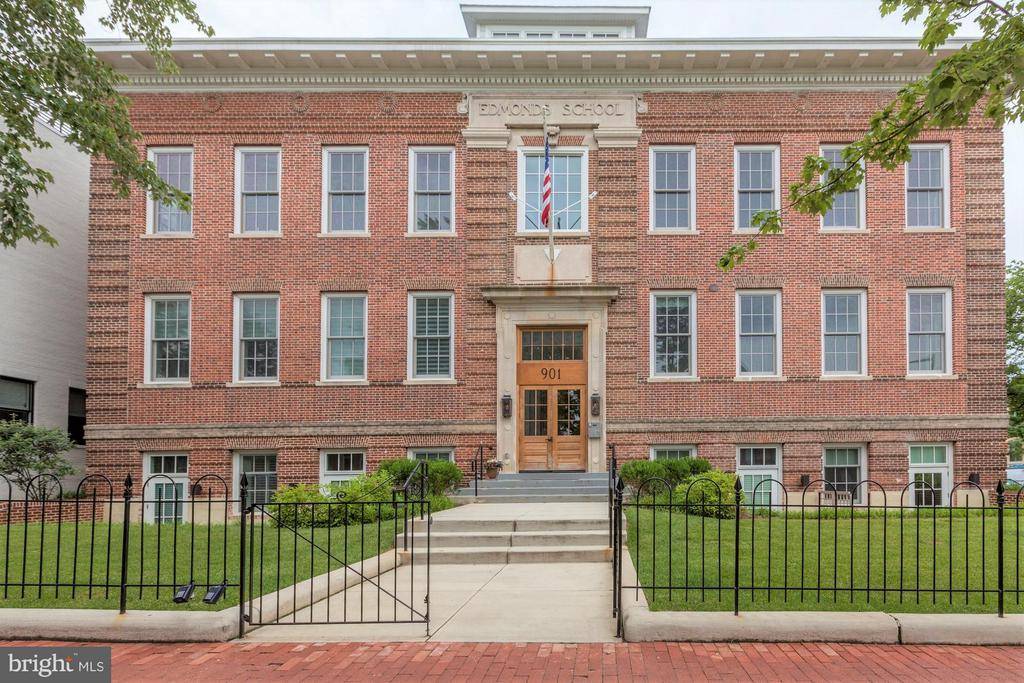 901 D ST NE #4, Washington, DC 20002