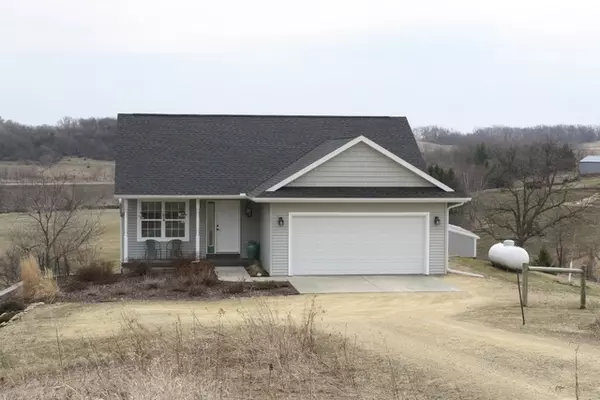 Mineral Point, WI 53565,16896 Pond View Ln