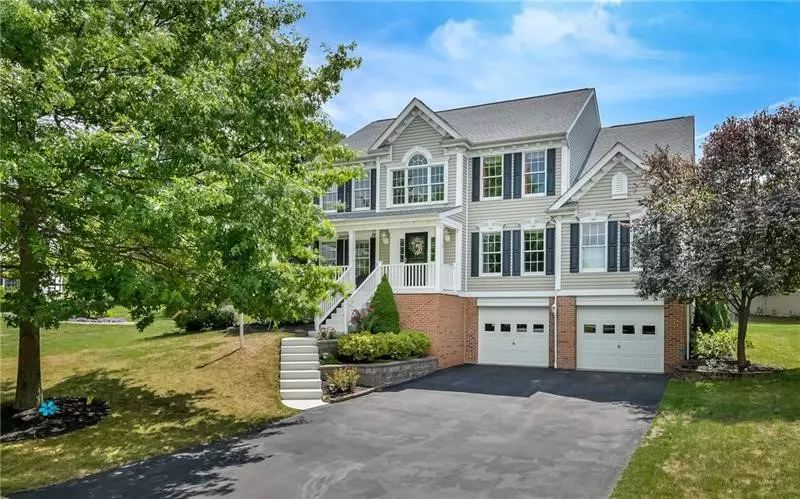 315 Hill Farm Ln, Valencia, PA 16059