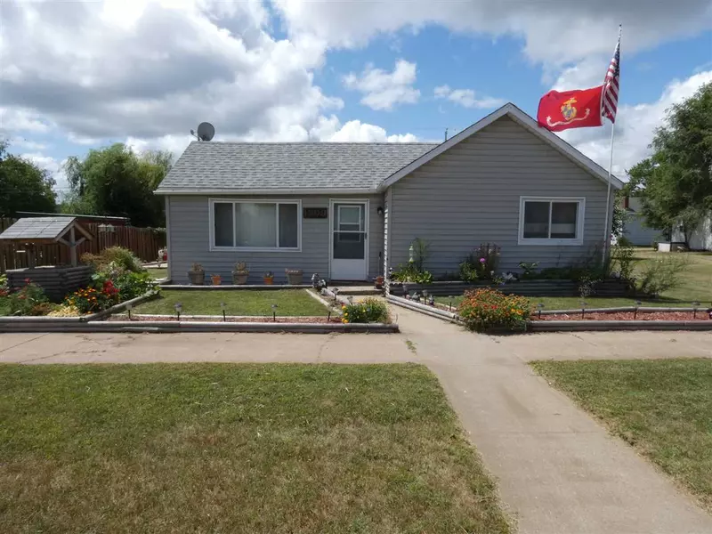 1309 S Beaumont Rd, Prairie Du Chien, WI 53821