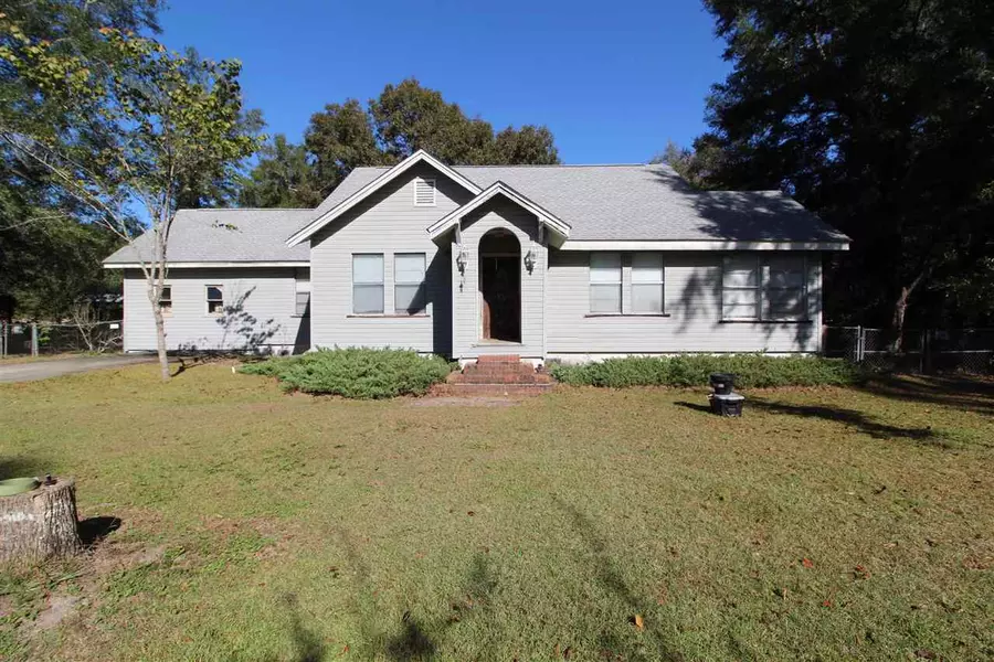 22 Casora Drive, Crawfordville, FL 32327