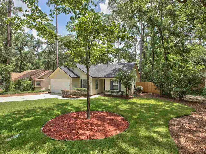 1607 Flint Ridge Lane, Tallahassee, FL 32312