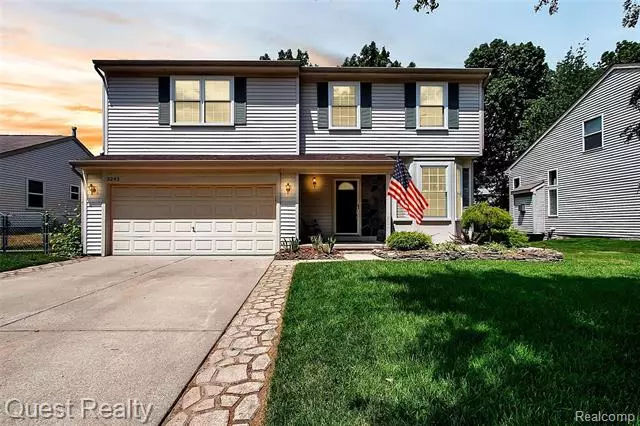 Holly, MI 48442,3243 HERRINGTON DR