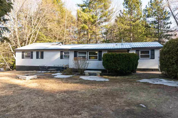 1 Kirkwood RD, Hooksett, NH 03106