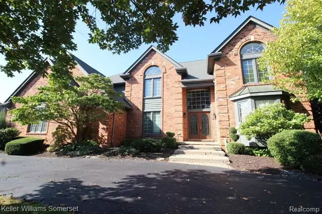 Rochester Hills, MI 48309,2532 CEDAR BROOK CRT