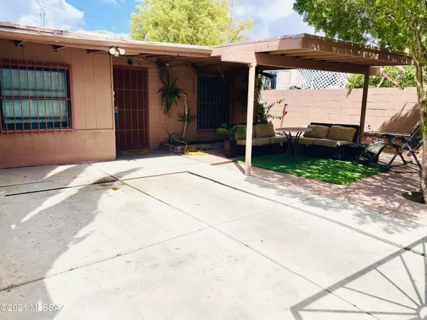 884 W Wedwick Street, Tucson, AZ 85706