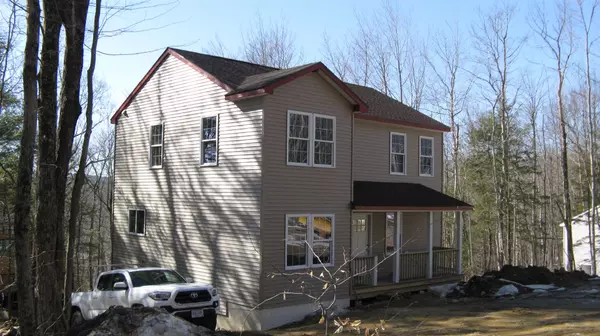 50 Larry DR, Alton, NH 03809