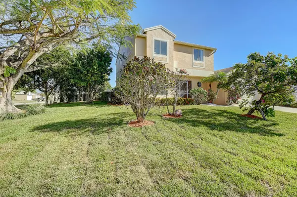 Boca Raton, FL 33496,9967 Moss Pond DR