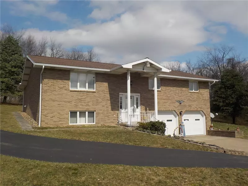 132 Balsinger Rd, Uniontown, PA 15401