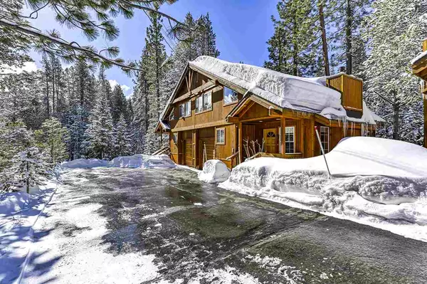 Truckee, CA 96161,17305 Northwoods Boulevard #3