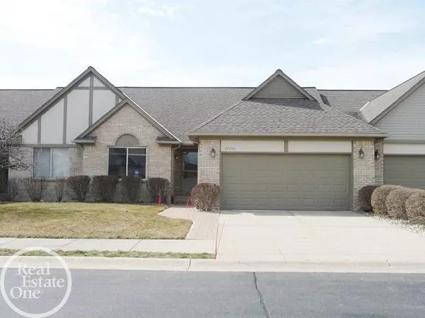 Clinton Township, MI 48038,37755 Pebble Pointe Ct.