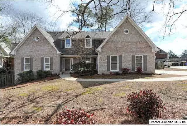 3045 BROOK HIGHLAND DR, Birmingham, AL 35242