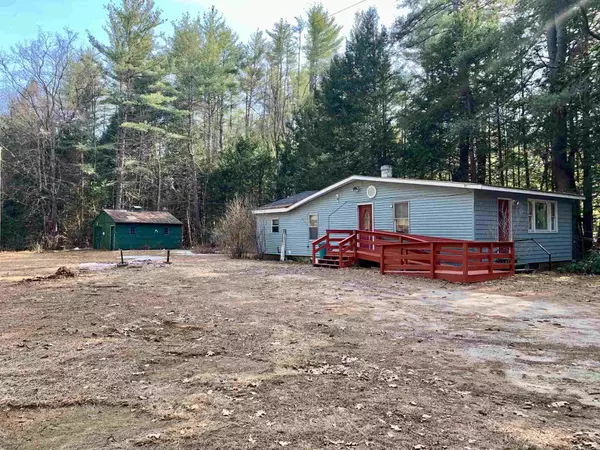 Swanzey, NH 03446,311 Flat Roof Mill RD