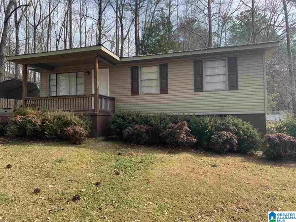 40 N LAKESHORE DRIVE, Talladega, AL 35160