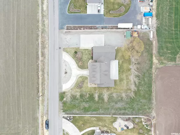 Elwood, UT 84337,10320 N 4400 W