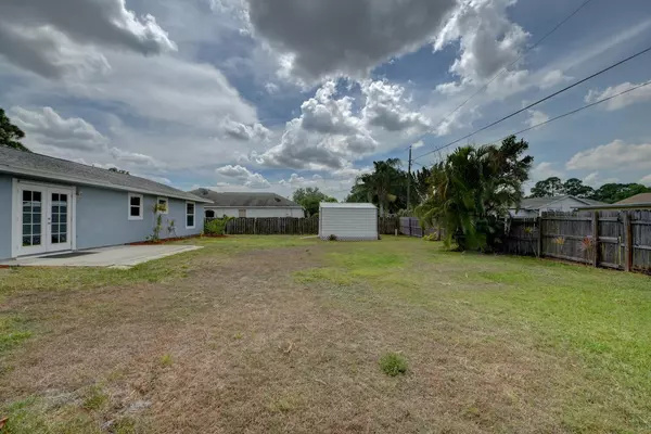 Port Saint Lucie, FL 34983,1198 SW Empire ST