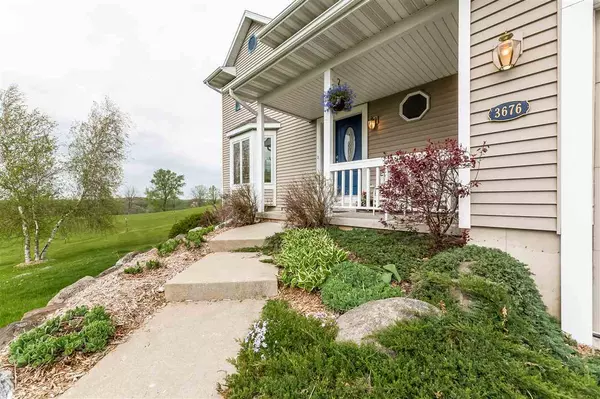 Deerfield, WI 53531,3676 Saddle Ridge Rd