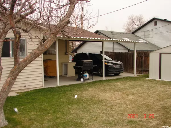 Tooele, UT 84074,327 S 400 W