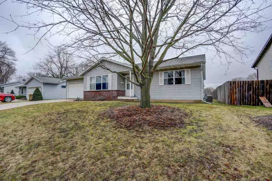 4606 Barby Ln, Madison, WI 53704