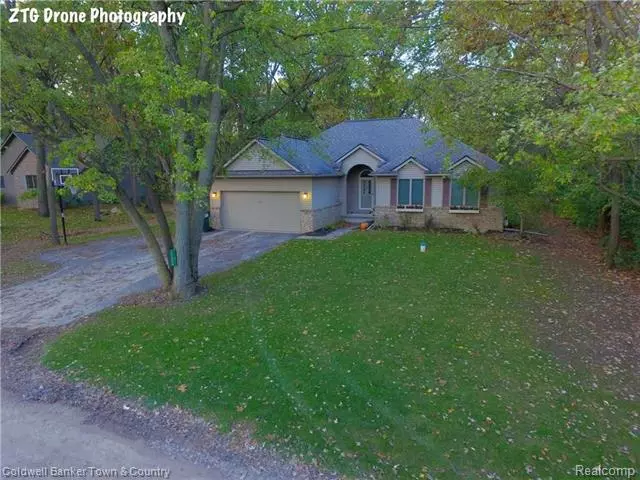 Hamburg Twp, MI 48169,10604 MONTICELLO RD