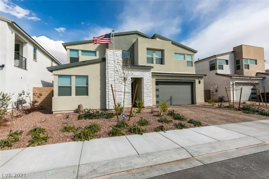 8230 Skye Territory Avenue, Las Vegas, NV 89166