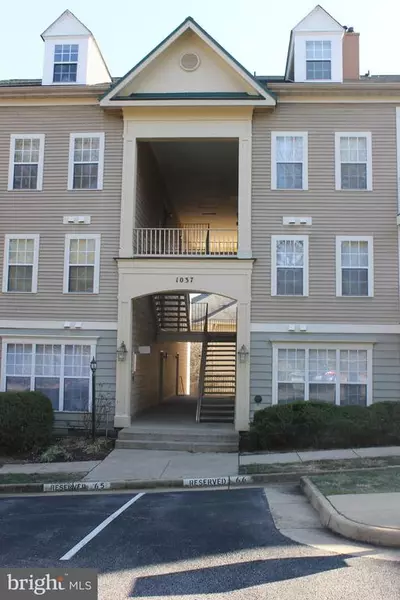 1037 GARDENVIEW LOOP #402, Woodbridge, VA 22191