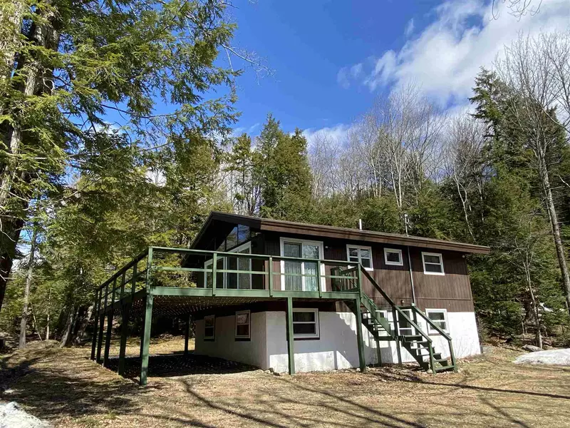 4 Little Brook DR, Wilmington, VT 05363