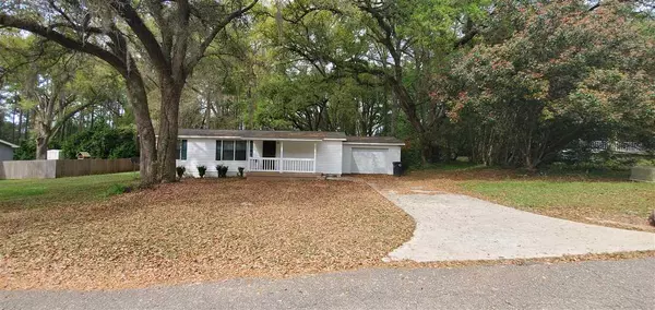 2072 Plantation Forrest Drive, Tallahassee, FL 32317