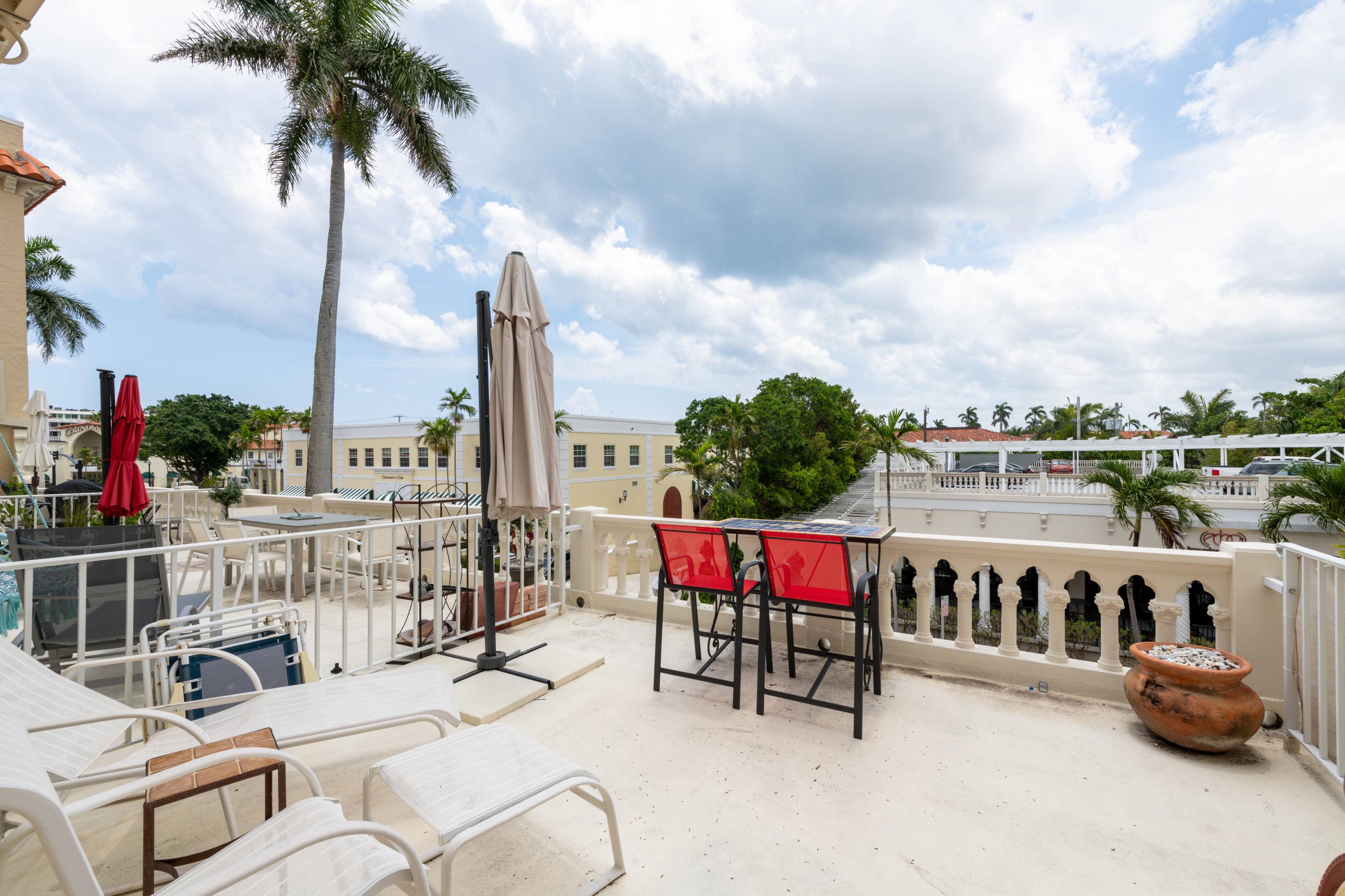 235 Sunrise AVE 2041, Palm Beach, FL 33480