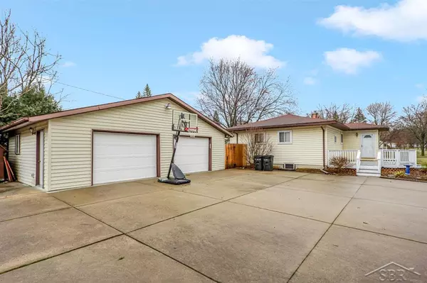 Midland, MI 48642,1819 Bauss Ct