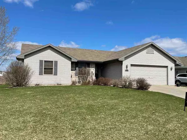 1111 Bruin Ln, Janesville, WI 53545