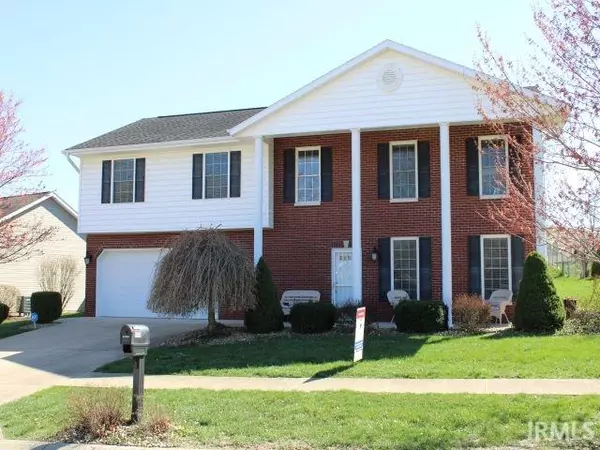 4244 S Clear View Drive, Bloomington, IN 47403