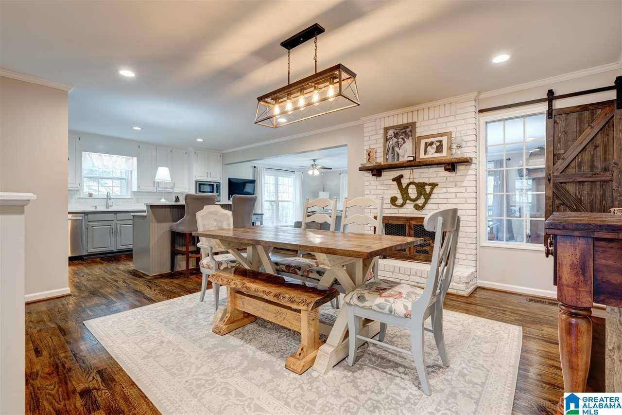 Vestavia Hills, AL 35243,3217 GREEN VALLEY ROAD