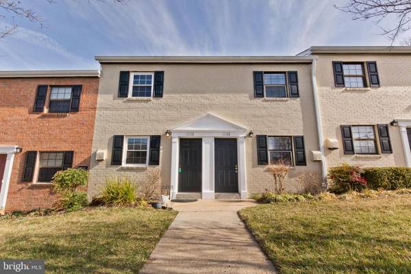 11108 ROCK GARDEN DR, Fairfax, VA 22030