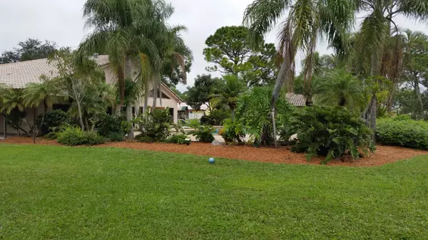 Palm Beach Gardens, FL 33418,8688 Kelso DR