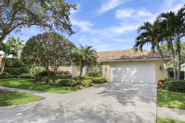 Jupiter, FL 33458,6912 Cypress Cove CIR