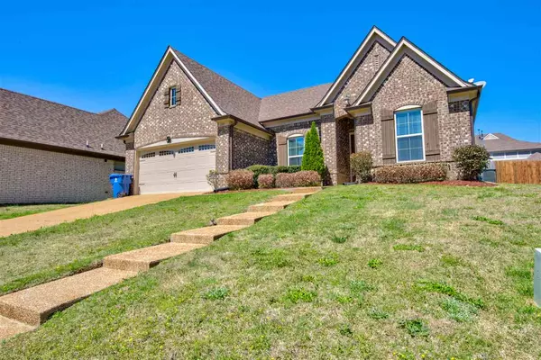 Oakland, TN 38060,185 WILLOW SPRINGS LN