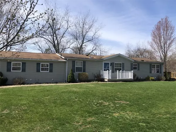 Cheswick, PA 15024,350 Melody Ln