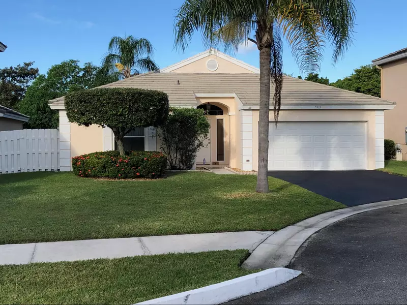 5533 NW 53rd CIR, Coconut Creek, FL 33073