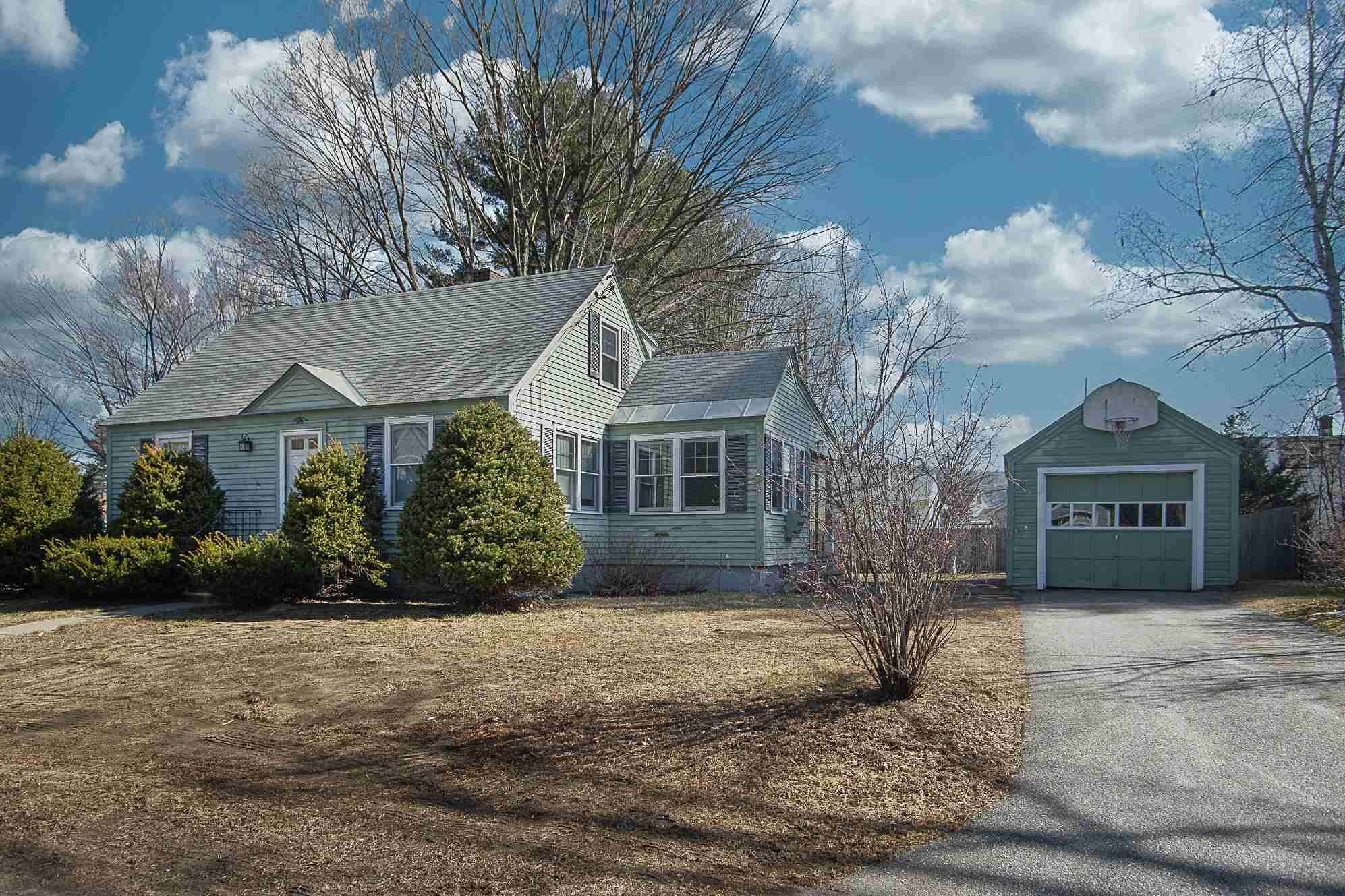 32 Marlboro AVE, Brattleboro, VT 05301