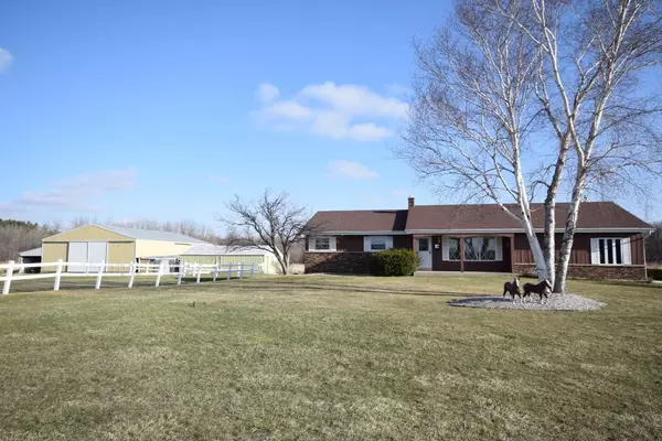 7305 Wildwood Rd, Barton, WI 53090