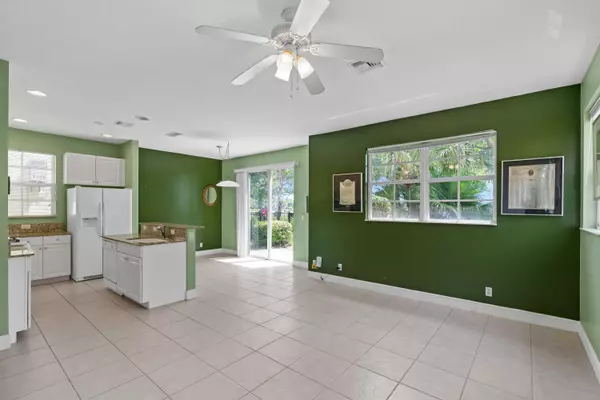 Palm Beach Gardens, FL 33410,558 Tomahawk CT