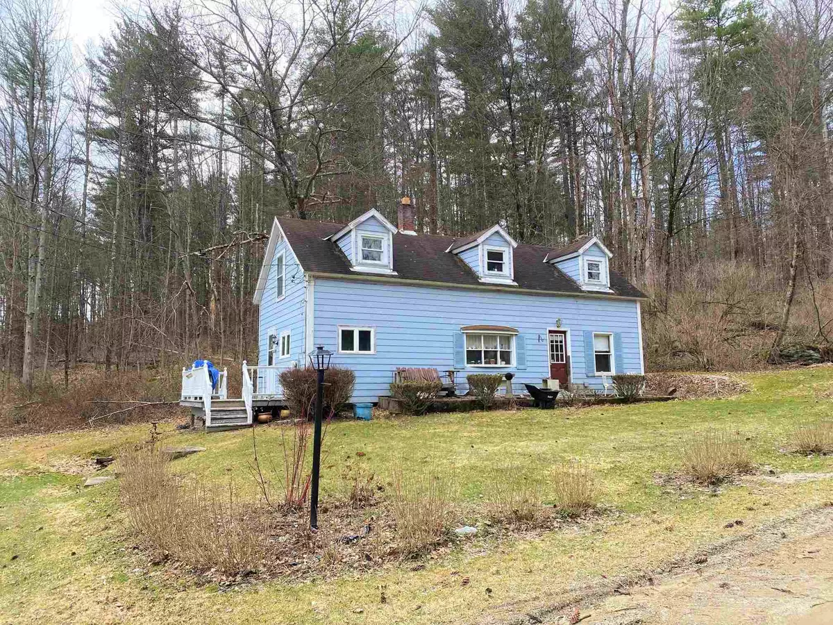 Pownal, VT 05261,331 Montgomery RD