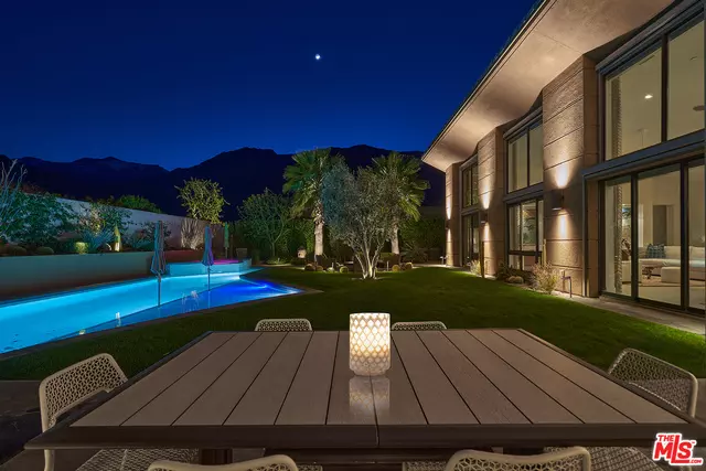 Palm Springs, CA 92264,437 Neutra St