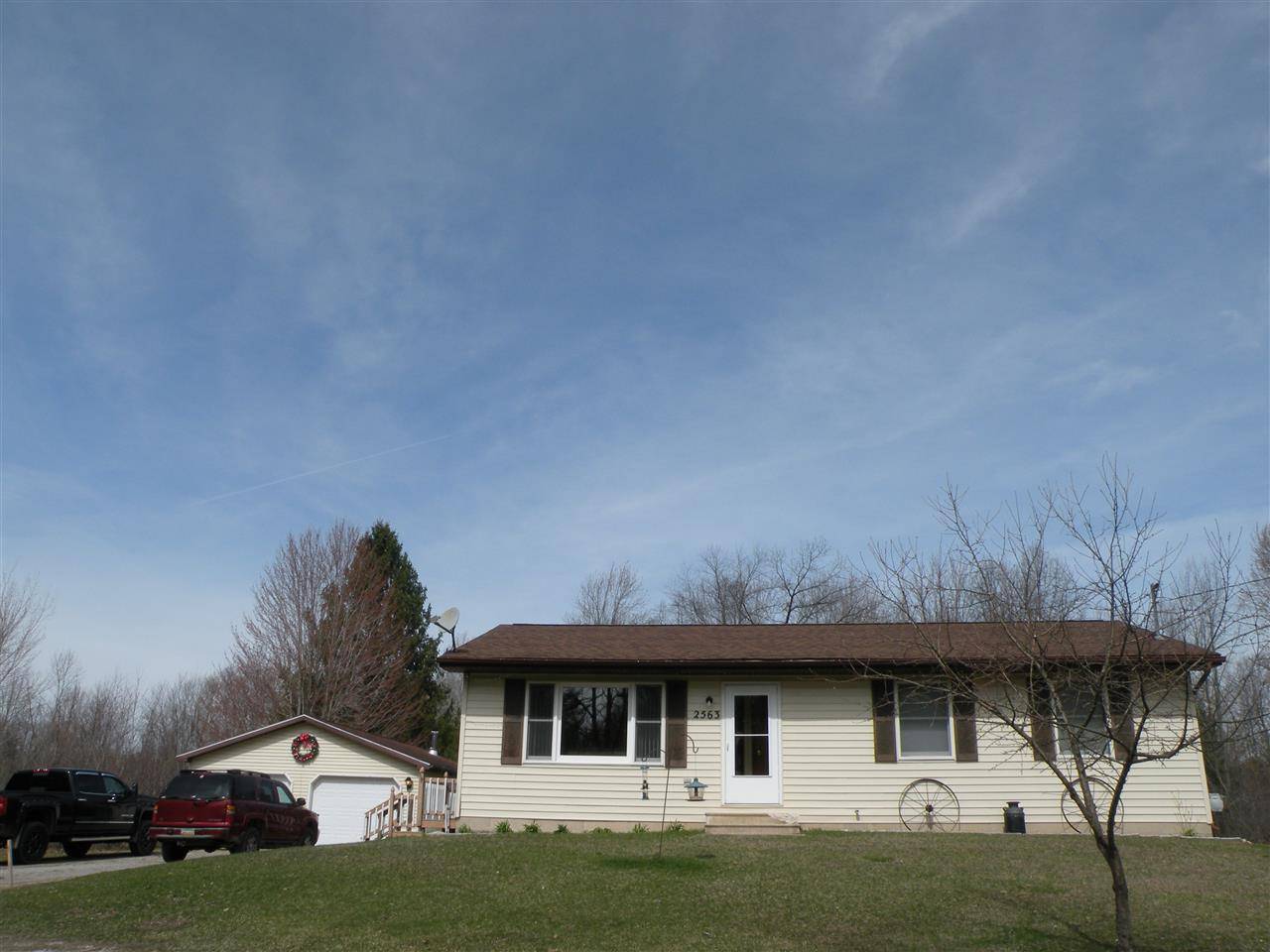 2563 E Curtis, Birch Run, MI 48415