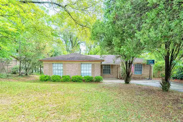 5605 Maple Forest Drive, Tallahassee, FL 32303