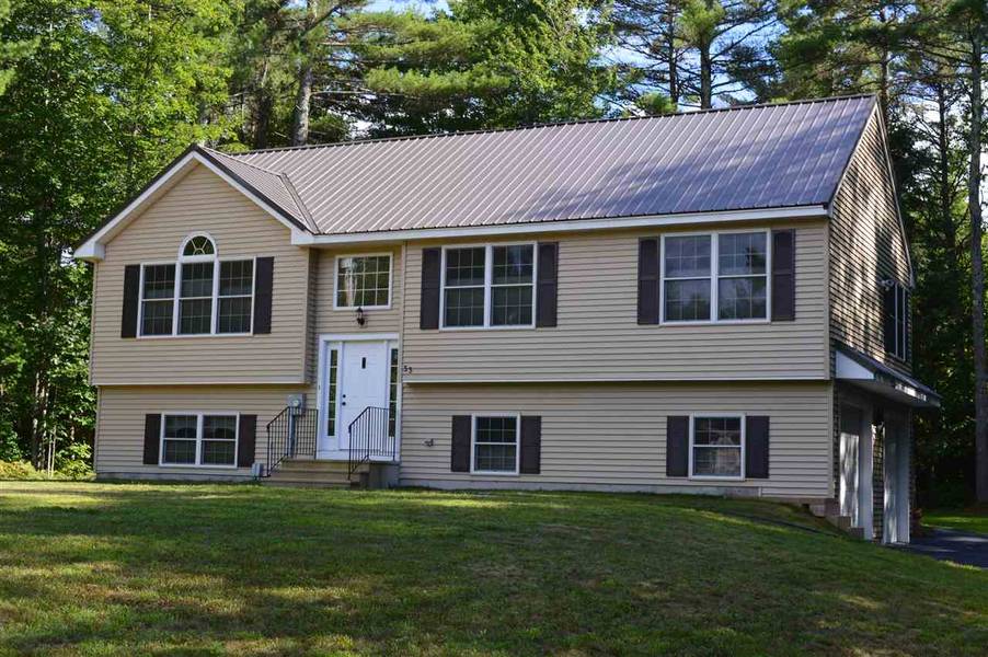 33 North Desmond DR, Wakefield, NH 03872